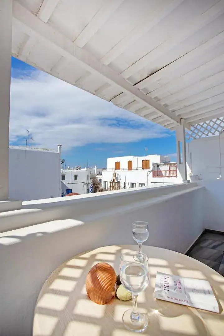 Bella Studios Mykonos Town